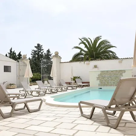 Masseria Santa Lucia Al Bradano *