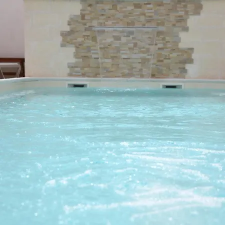 ファームステイ Masseria Santa Lucia Al Bradano マテーラ