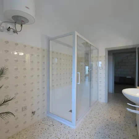 ファームステイ Masseria Santa Lucia Al Bradano マテーラ
